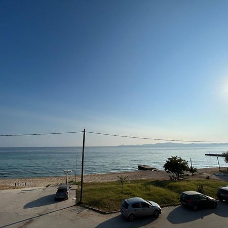Апартаменты Sea View Loft Неа-Рода Экстерьер фото