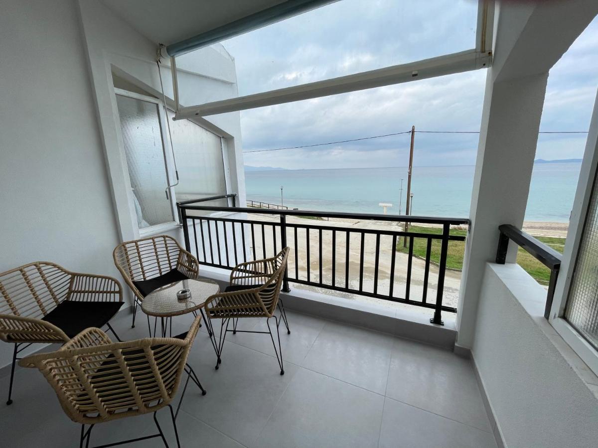 Апартаменты Sea View Loft Неа-Рода Экстерьер фото